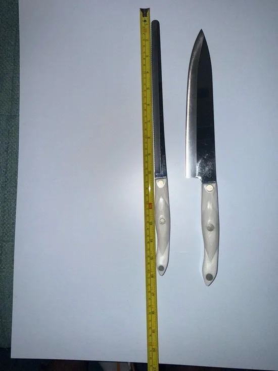 White Pearl Handle Kitchen Knife and Scissor Set - 10 Piece Home Kitchen Cutlery - Picture 6 of 9